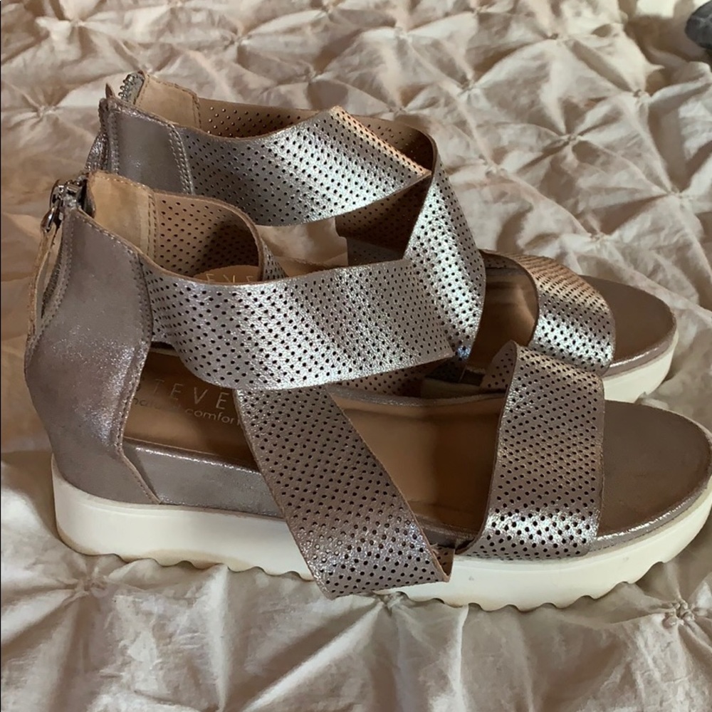 Steve Madden Wedged Sandals